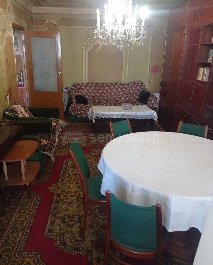 4 Սենյականոց Բնակարան, 90քմ, 3/9 հարկ, Նորմալ Վիճակում