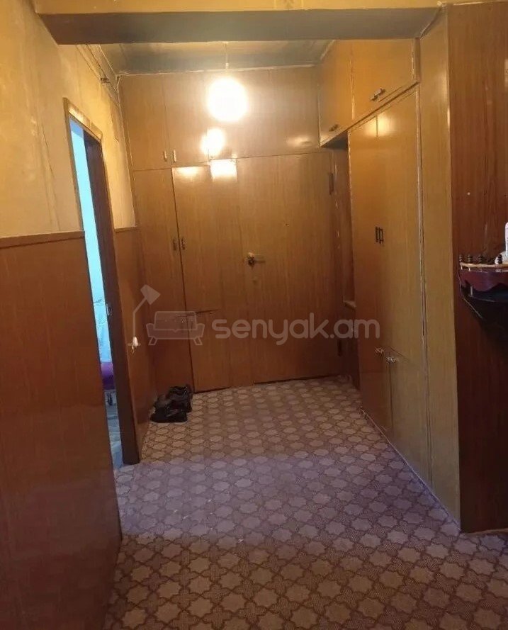 4 Սենյականոց Բնակարան, 90քմ, 3/9 հարկ, Նորմալ Վիճակում