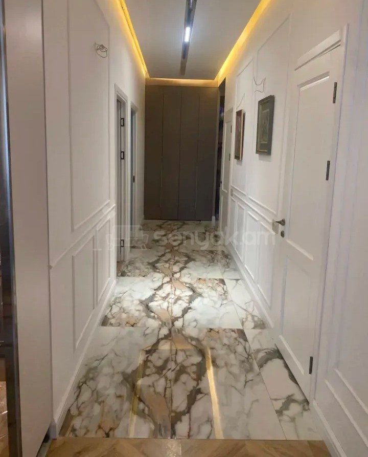 3 Սենյականոց Բնակարան Նորակառույցում, 80քմ, 2/8 հարկ, Կապիտալ Վերանորոգված