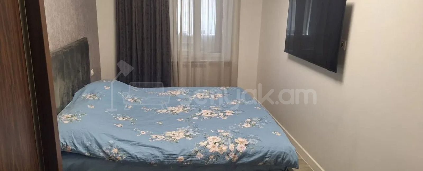 3 Սենյականոց Բնակարան Քարե Շենքում, 64քմ, 5/5 հարկ, Կապիտալ Վերանորոգված