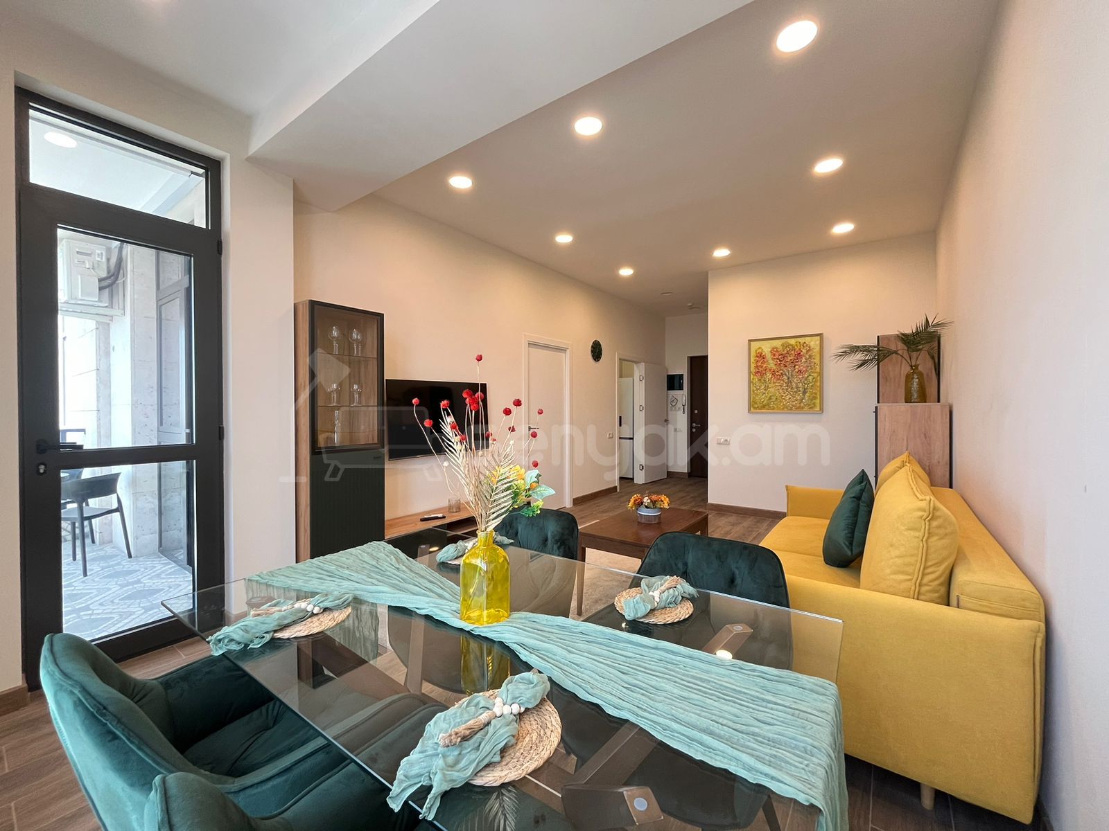 2 Սենյականոց Բնակարան Նորակառույցում, 57քմ, 16/18 հարկ, Կապիտալ Վերանորոգված, Կահավորված, Արևկող