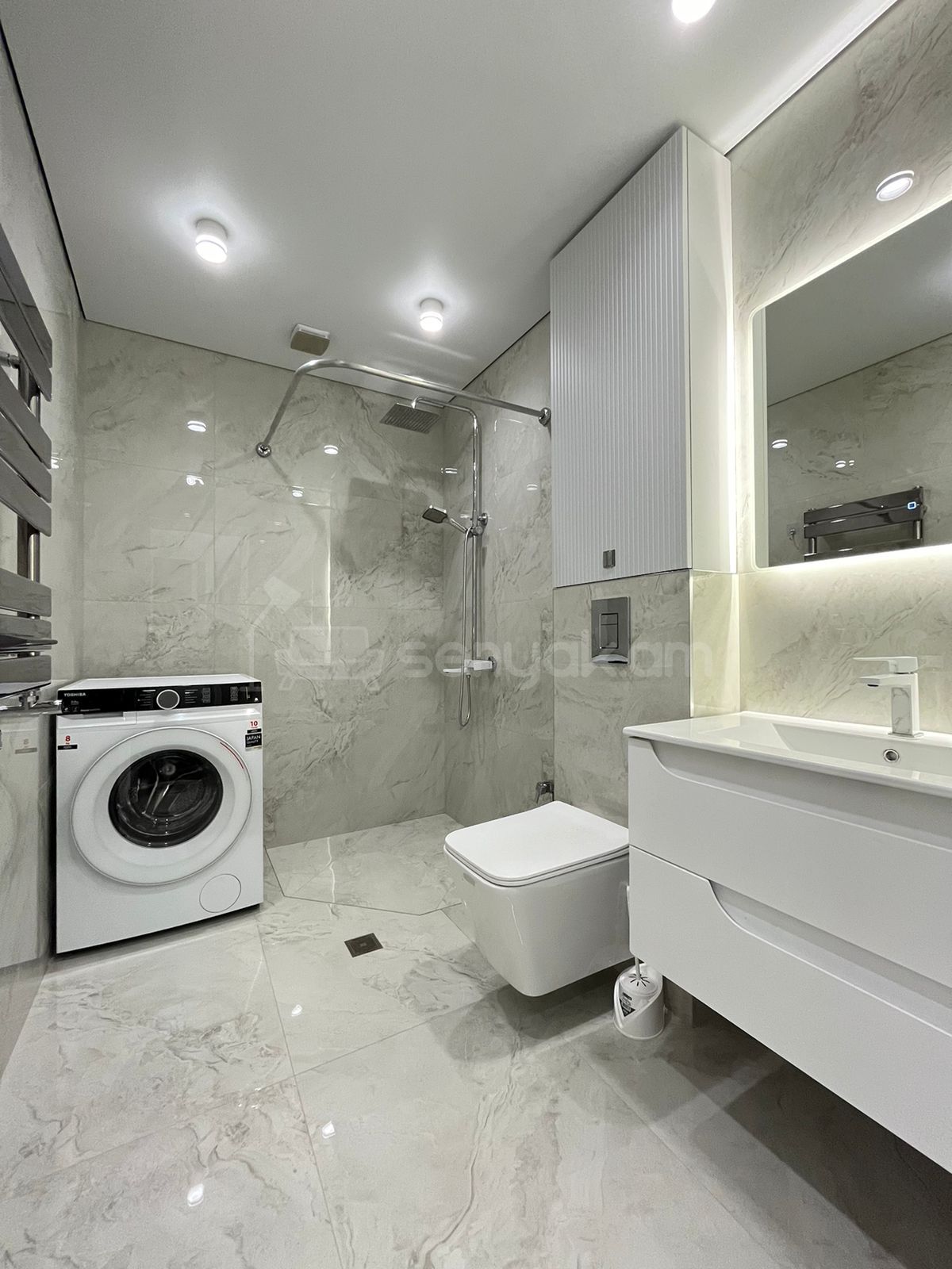 2 Սենյականոց Բնակարան Նորակառույցում, 57քմ, 9/18 հարկ, Կապիտալ Վերանորոգված, Կահավորված, Արևկող