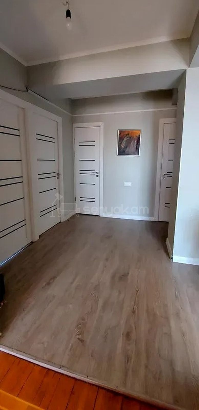 3 Սենյականոց Բնակարան, 81քմ, 12/14 հարկ, Պետական Վիճակում