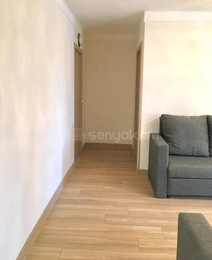 3 Սենյականոց Բնակարան Քարե Շենքում, 67քմ, 4/5 հարկ, Կապիտալ Վերանորոգված