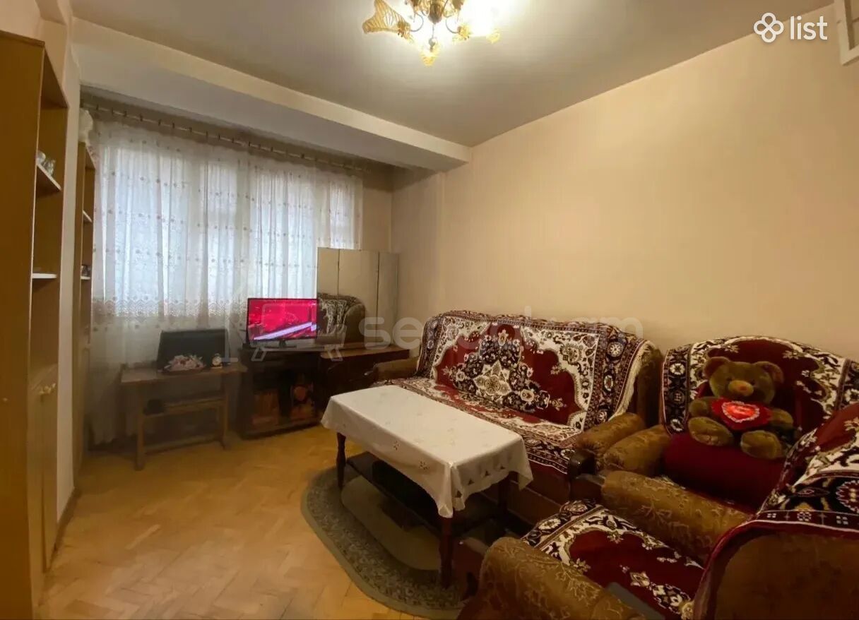 1 Սենյականոց Բնակարան, 40քմ, 7/11 հարկ, Նորմալ Վիճակում