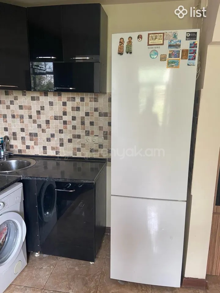 2 Սենյականոց Բնակարան Քարե Շենքում, 64քմ, 3/9 հարկ, Կապիտալ Վերանորոգված, Կահավորված