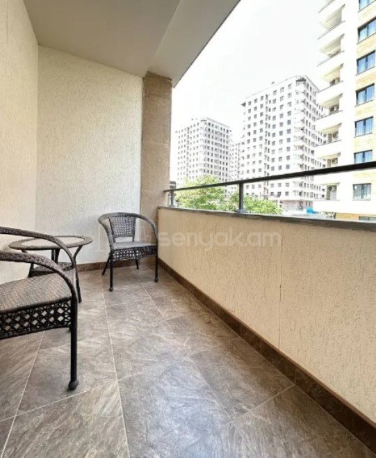 2 Սենյականոց Բնակարան Նորակառույցում, 61քմ, 2/12 հարկ, Դիզայներական Վերանորոգված, Կահավորված