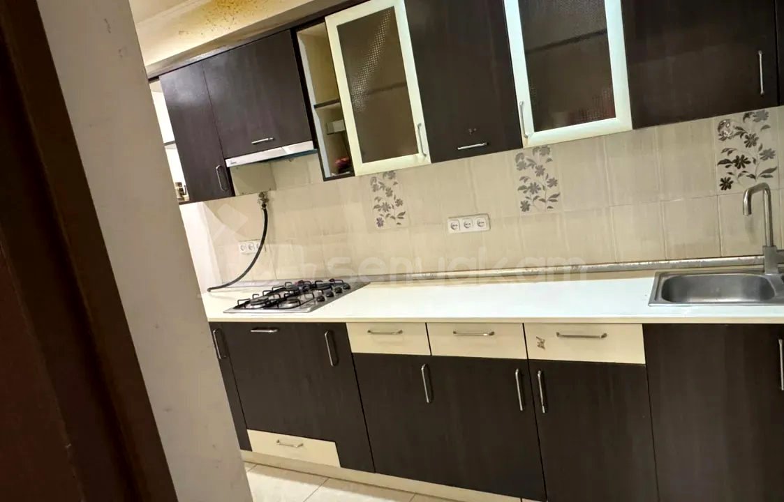 3 Սենյականոց Բնակարան, 76քմ, 2/9 հարկ, Կապիտալ Վերանորոգված