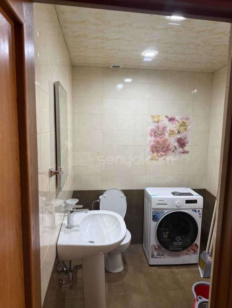 3 Սենյականոց Բնակարան, 105քմ, 10/15 հարկ, Կապիտալ Վերանորոգված, Կահավորված