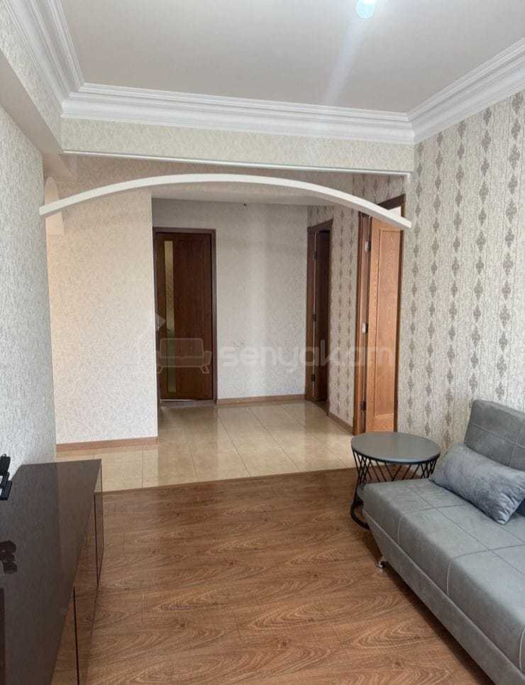 3 Սենյականոց Բնակարան, 105քմ, 10/15 հարկ, Կապիտալ Վերանորոգված, Կահավորված