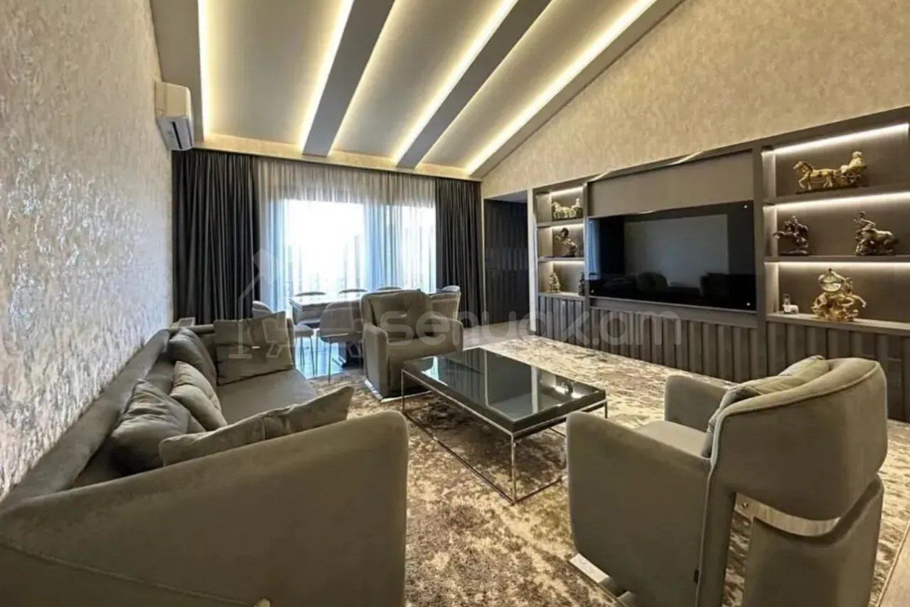 4 Սենյականոց Բնակարան, 180քմ, 11/11 հարկ, Դիզայներական Վերանորոգված, Կահավորված, Արևկող