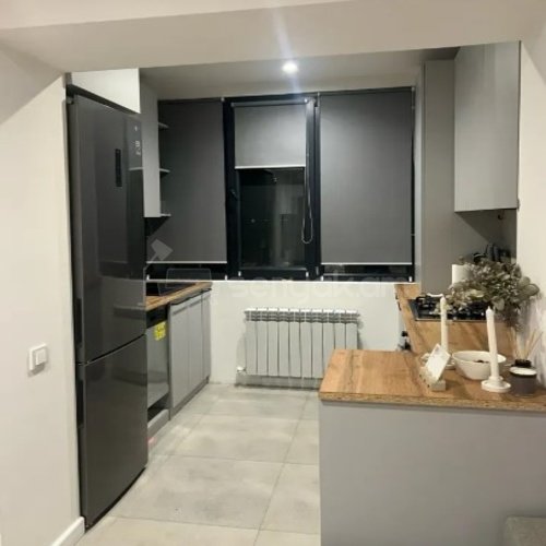 2 Սենյականոց Բնակարան Քարե Շենքում, 43քմ, 4/4 հարկ, Կապիտալ Վերանորոգված