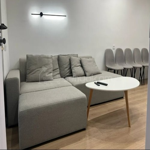 2 Սենյականոց Բնակարան Քարե Շենքում, 43քմ, 4/4 հարկ, Կապիտալ Վերանորոգված