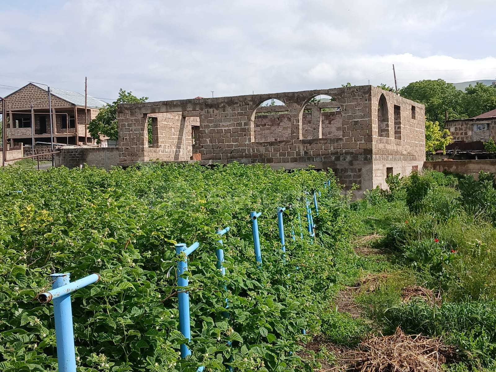 Բնակելի Նշանակության Հողատարածք, 1150քմ, Խմելու Ջրով, Էլեկտրականությամբ, Պարսպապատ