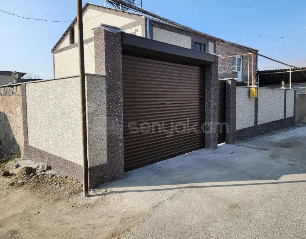 5 Սենյականոց Սեփական Տուն, 200քմ, Կապիտալ Վերանորոգված