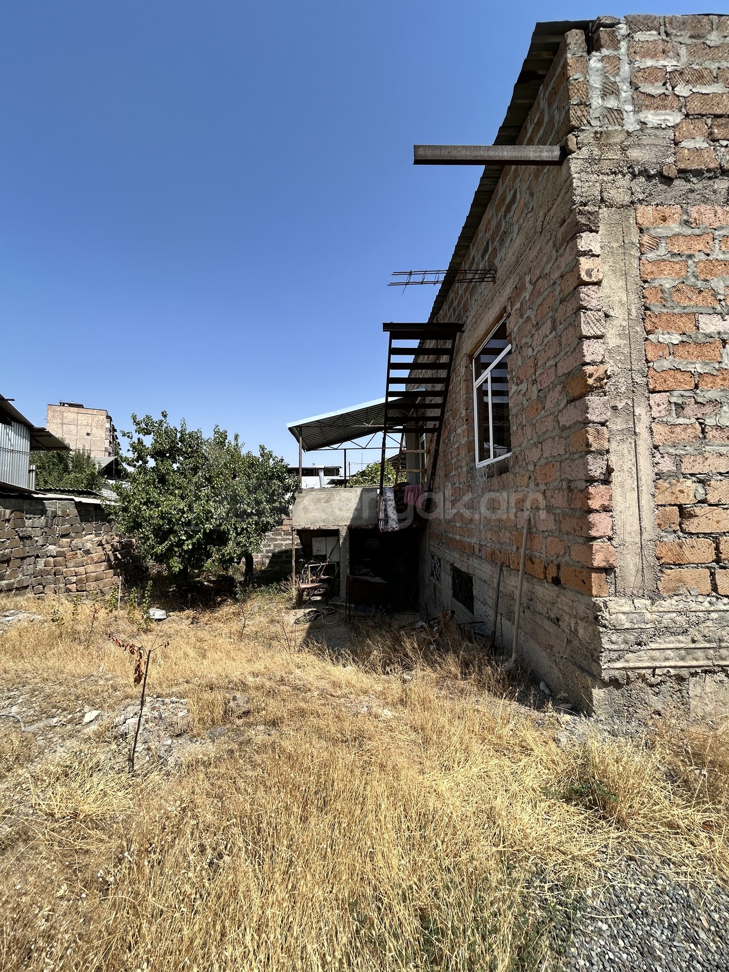 4 Սենյականոց Սեփական Տուն, 194քմ, Կապիտալ Վերանորոգված, Ավտոտնակով