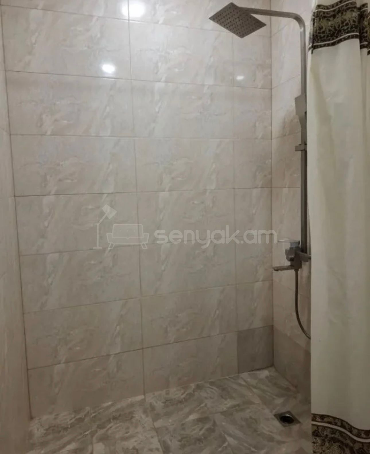 2 Սենյականոց Բնակարան Քարե Շենքում, 40քմ, 2/4 հարկ, Կապիտալ Վերանորոգված, Կահավորված