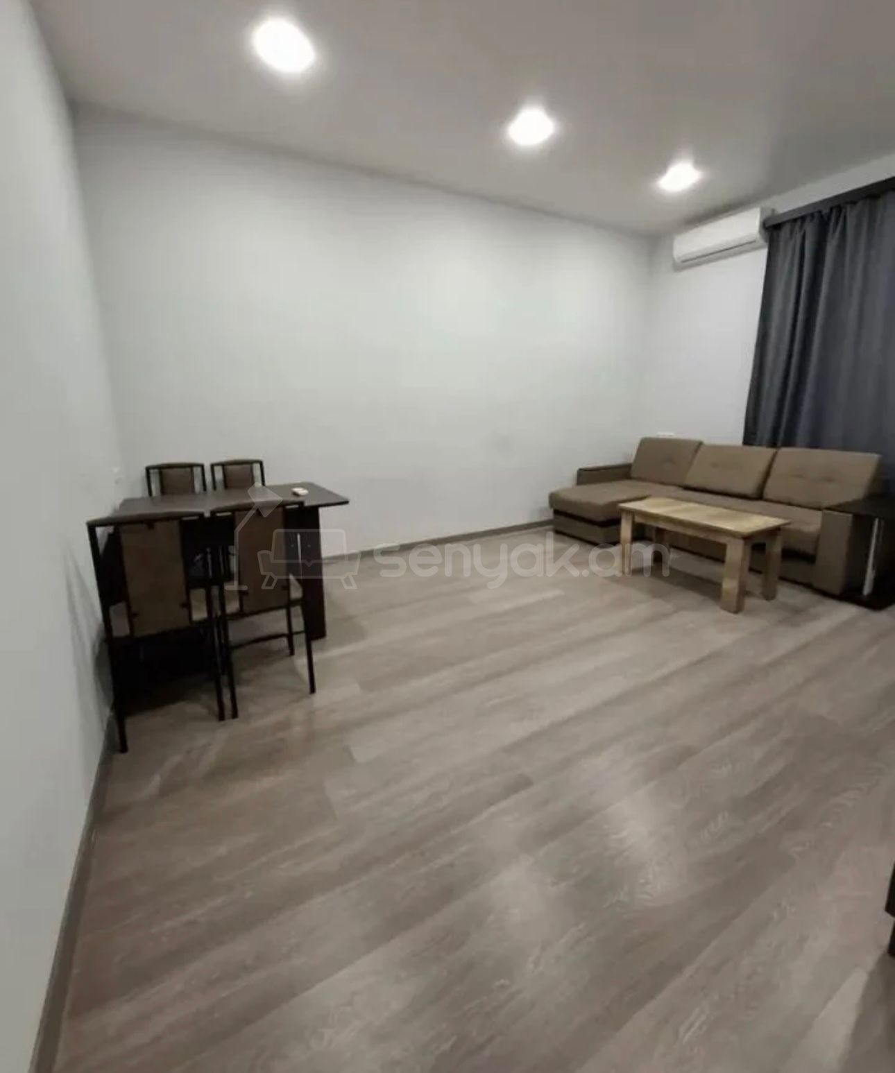 2 Սենյականոց Բնակարան Քարե Շենքում, 40քմ, 2/4 հարկ, Կապիտալ Վերանորոգված, Կահավորված