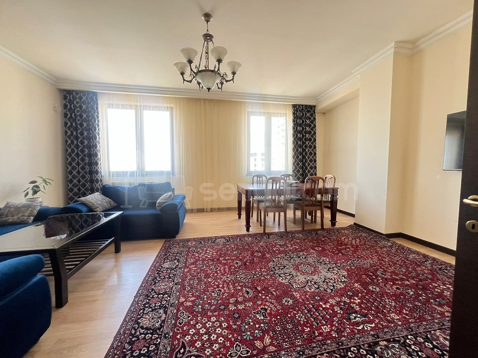 3 Սենյականոց Բնակարան Նորակառույցում, 118քմ, 10/16 հարկ, Կապիտալ Վերանորոգված