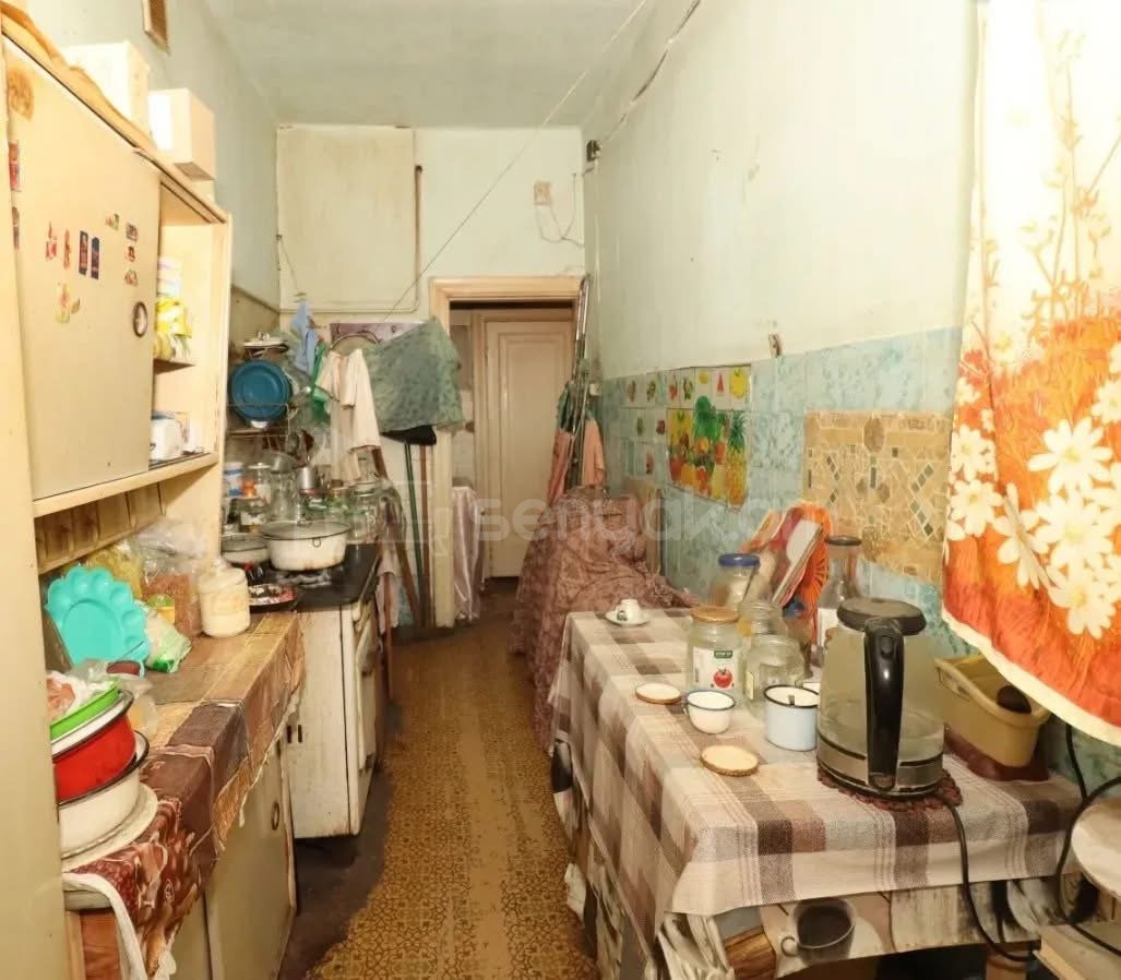 2 Սենյականոց Բնակարան Քարե Շենքում, 68քմ, 2/5 հարկ, Պետական Վիճակում