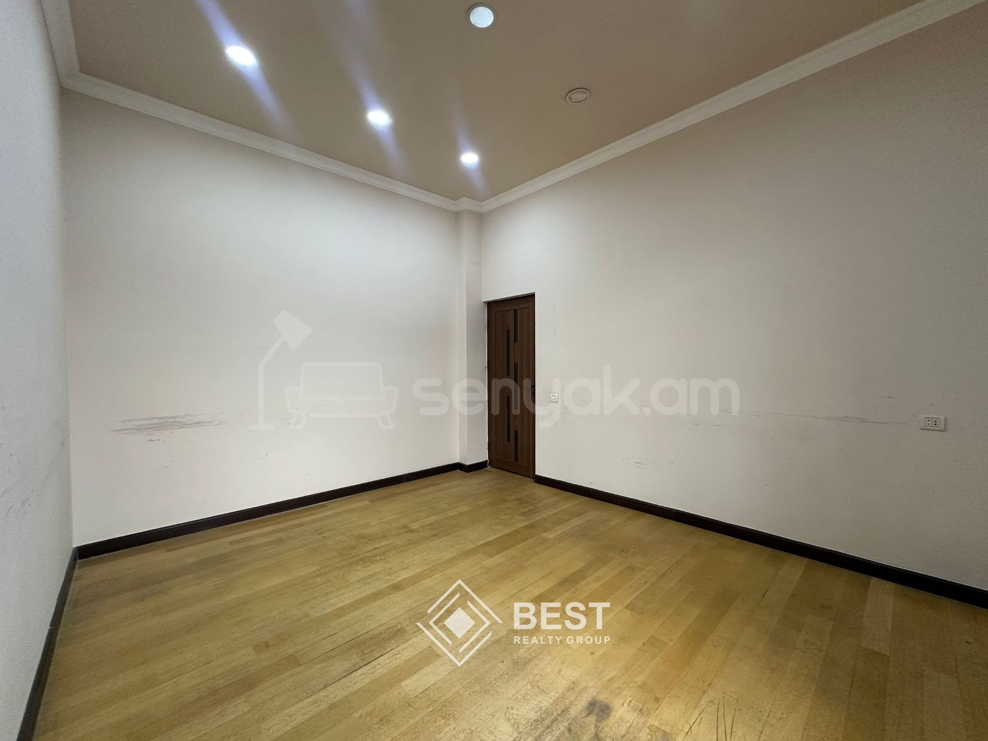 Օֆիսային Տարածք, 46քմ