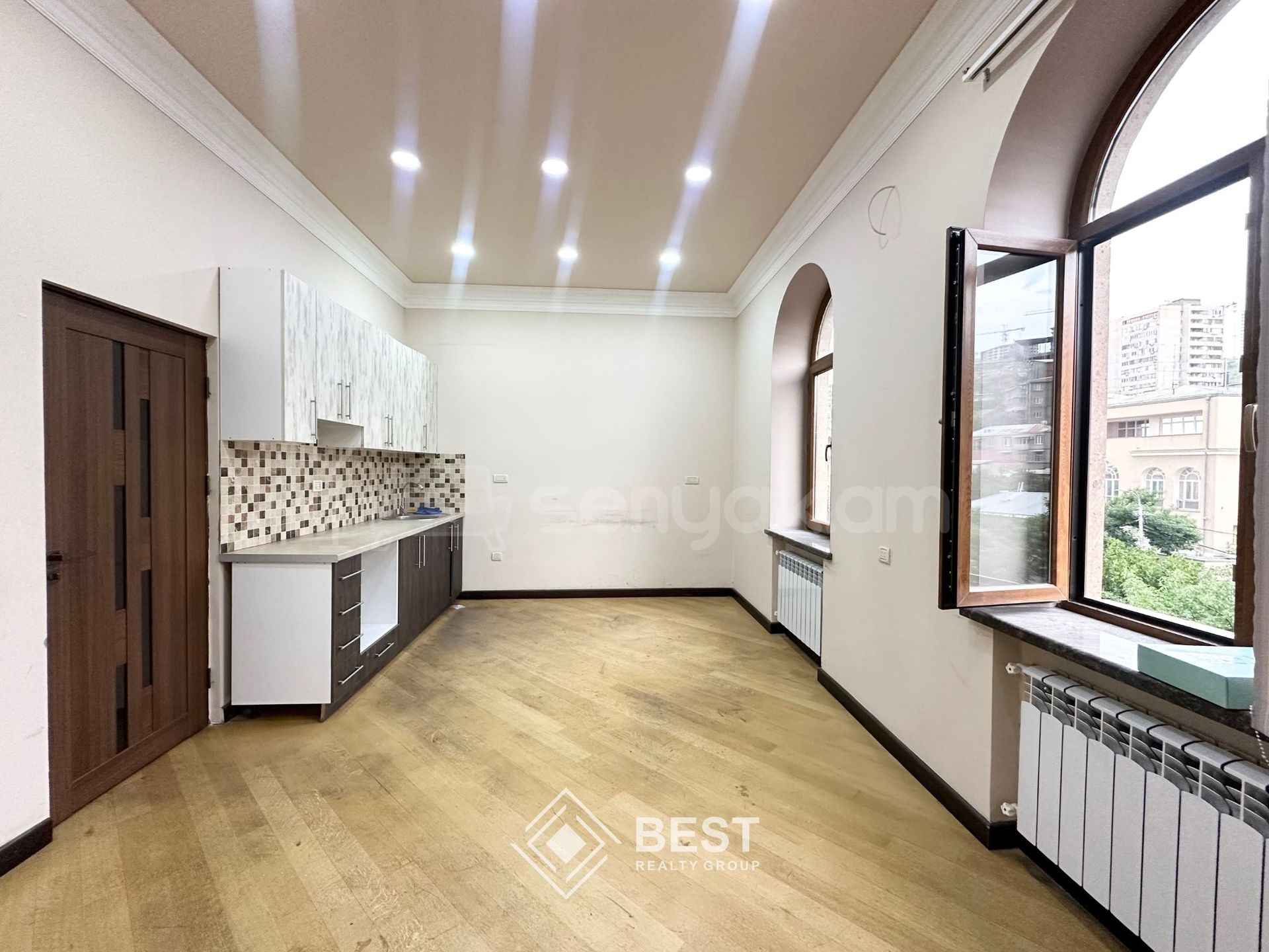 Օֆիսային Տարածք, 46քմ