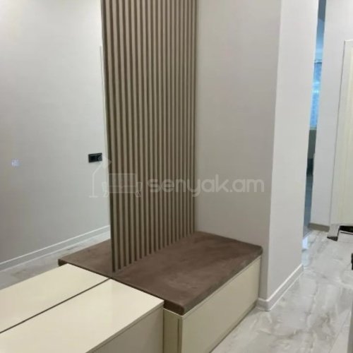 2 Սենյականոց Բնակարան, 65քմ, 4/16 հարկ, Կապիտալ Վերանորոգված, Կահավորված, Արևկող