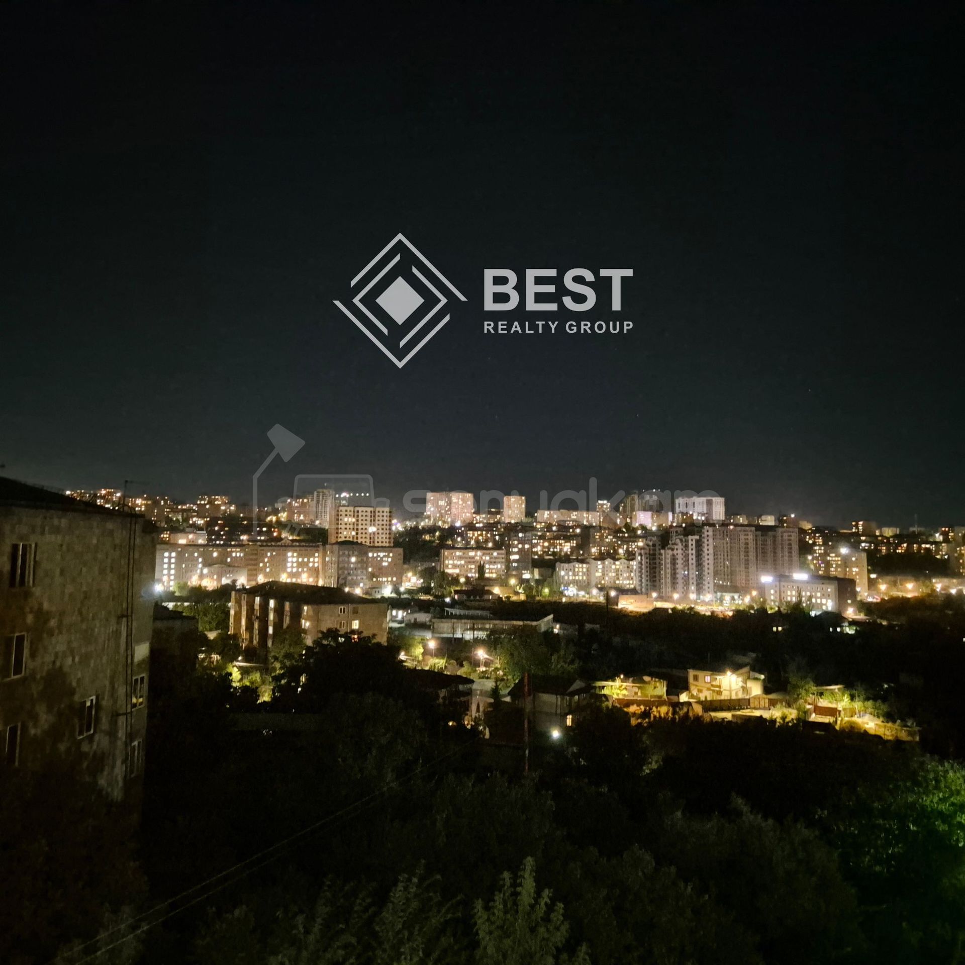 3 Սենյականոց Բնակարան Քարե Շենքում, 83քմ, 5/5 հարկ, Կապիտալ Վերանորոգված