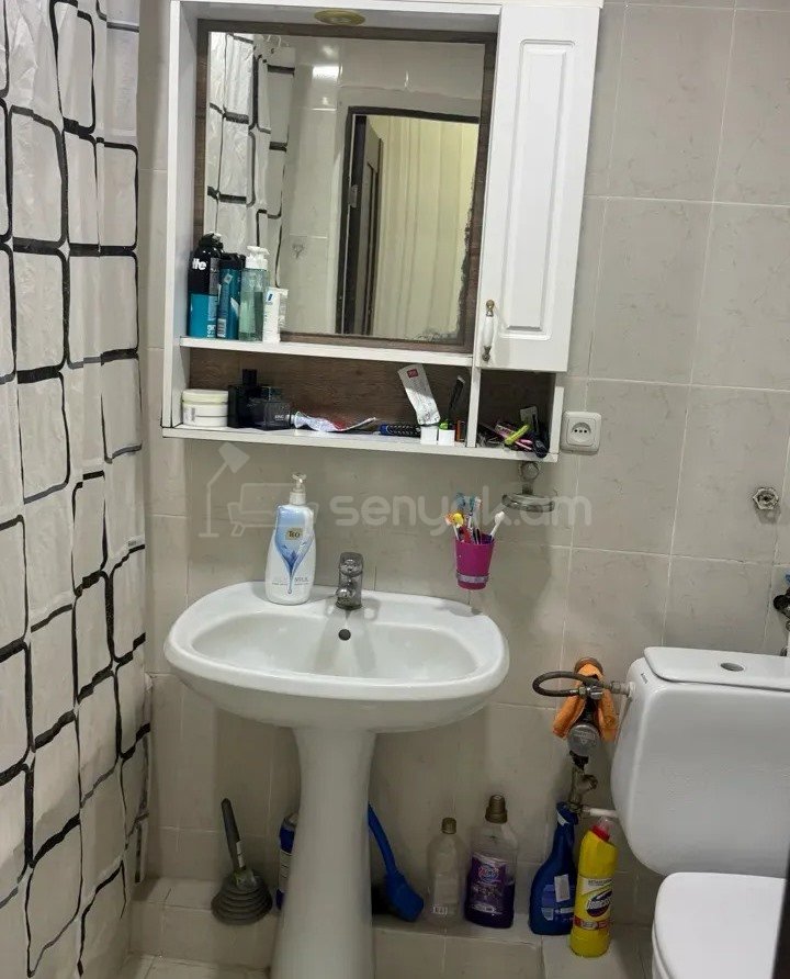 3 Սենյականոց Բնակարան, 95քմ, 4/9 հարկ, Կապիտալ Վերանորոգված