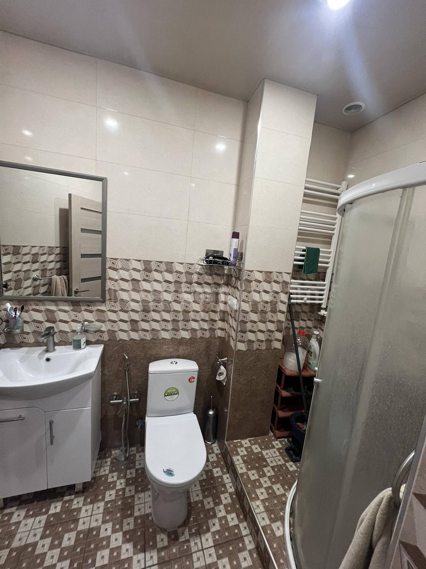 4 Սենյականոց Բնակարան Նորակառույցում, 133քմ, 10/16 հարկ, Կապիտալ Վերանորոգված