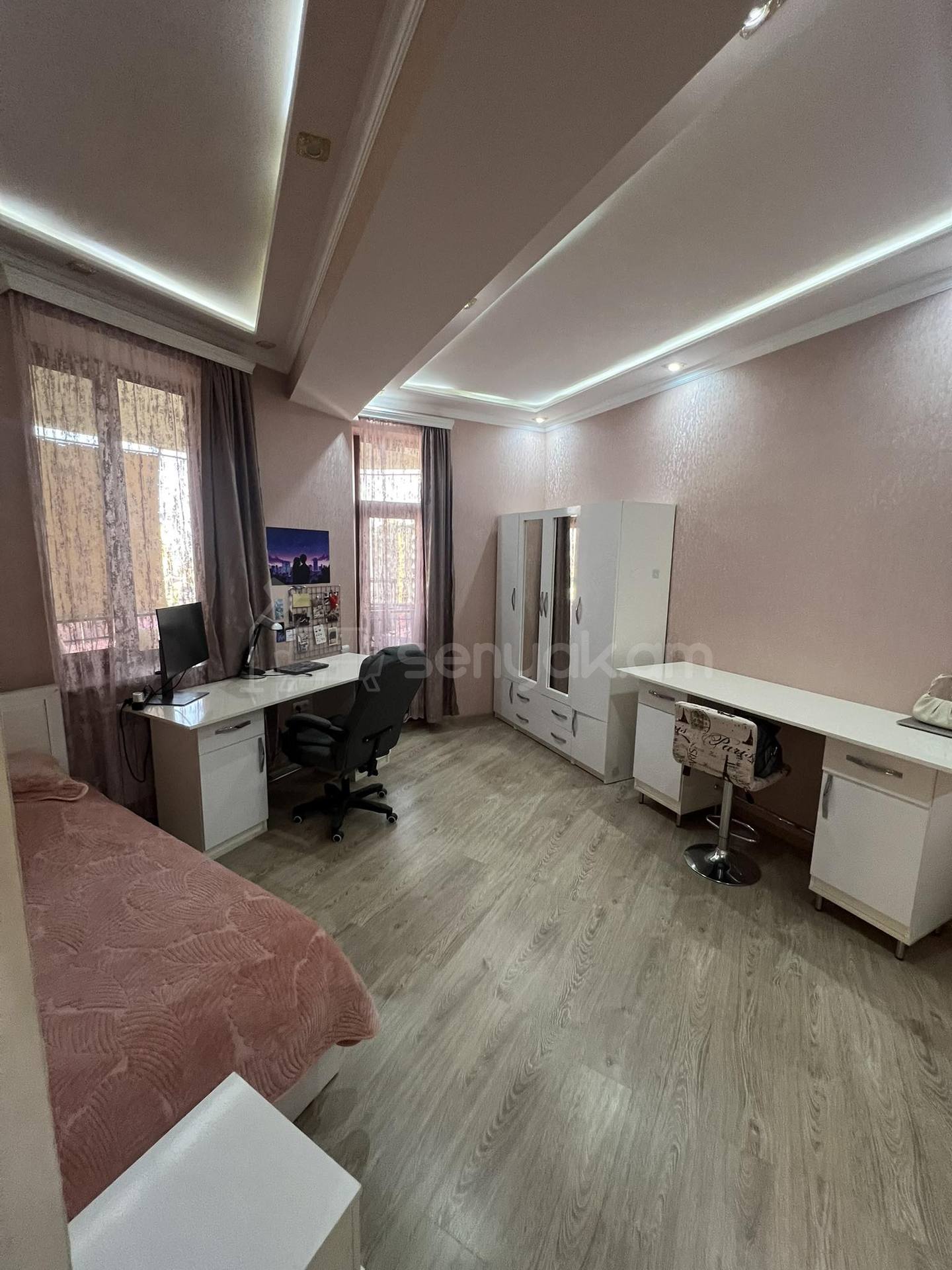 4 Սենյականոց Բնակարան Նորակառույցում, 133քմ, 10/16 հարկ, Կապիտալ Վերանորոգված