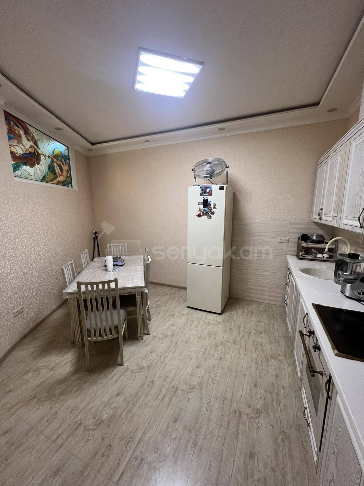 4 Սենյականոց Բնակարան Նորակառույցում, 133քմ, 10/16 հարկ, Կապիտալ Վերանորոգված