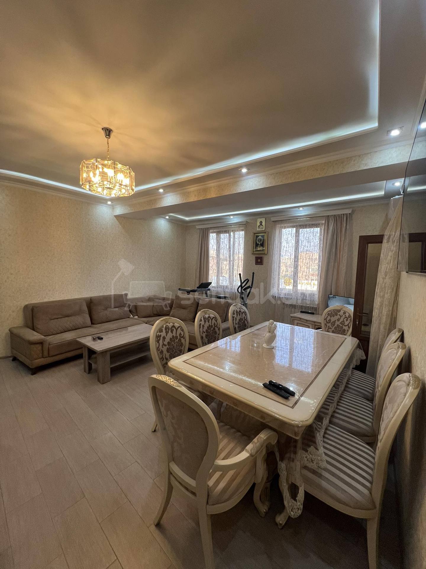 4 Սենյականոց Բնակարան Նորակառույցում, 133քմ, 10/16 հարկ, Կապիտալ Վերանորոգված