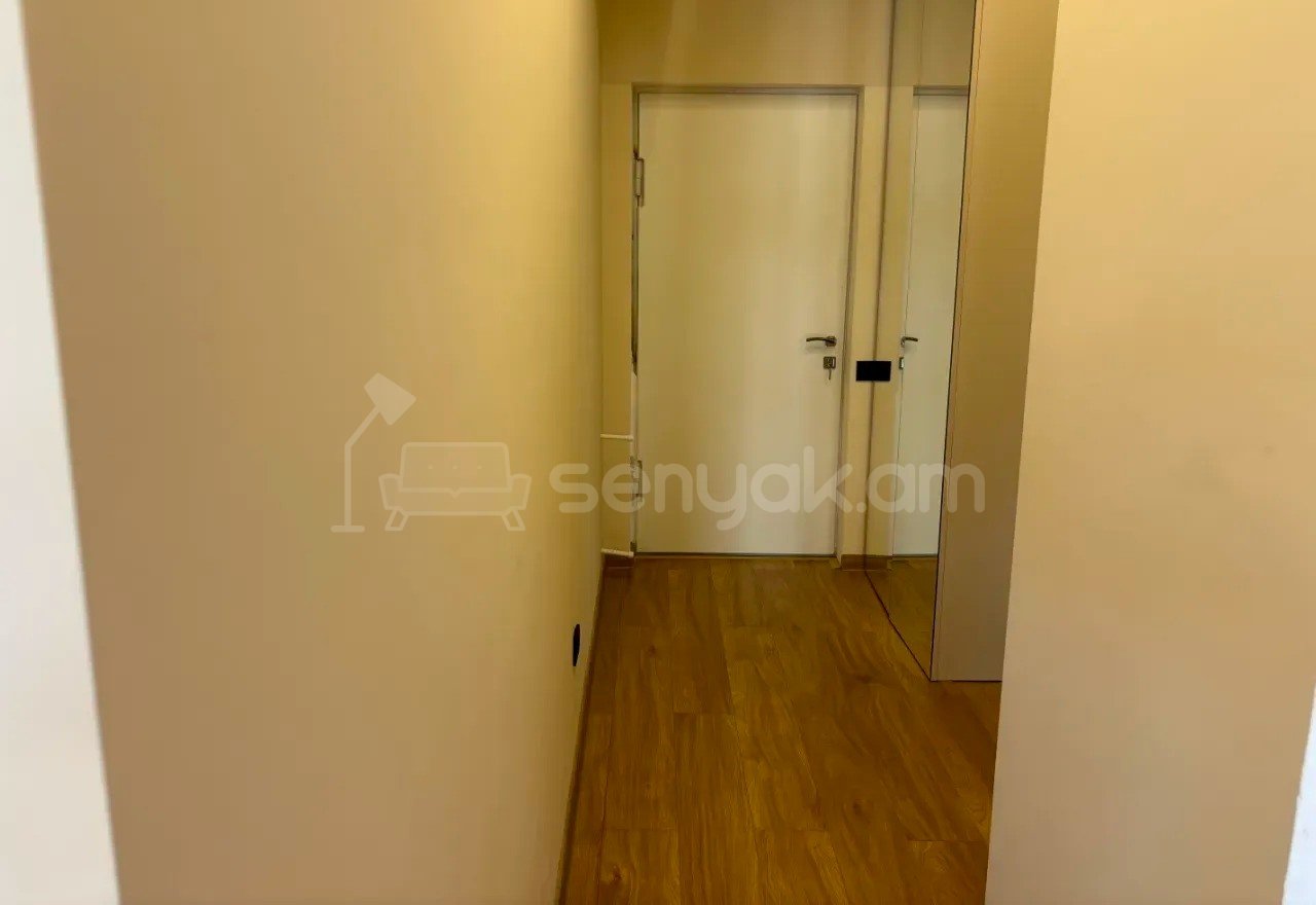 2 Սենյականոց Բնակարան Նորակառույցում, 44քմ, 9/14 հարկ, Կապիտալ Վերանորոգված