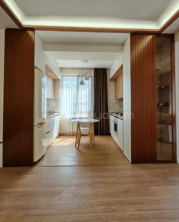 5 Սենյականոց Բնակարան Նորակառույցում, 122քմ, 6/14 հարկ, Կապիտալ Վերանորոգված