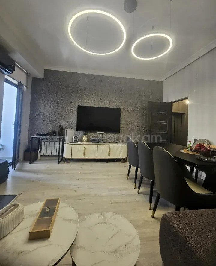 2 Սենյականոց Բնակարան Նորակառույցում, 55քմ, 8/14 հարկ, Դիզայներական Վերանորոգված