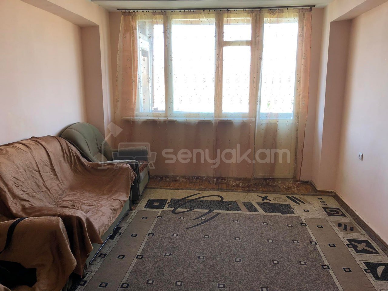 1 Սենյականոց Բնակարան, 43քմ, 8/9 հարկ, Նորմալ Վիճակում