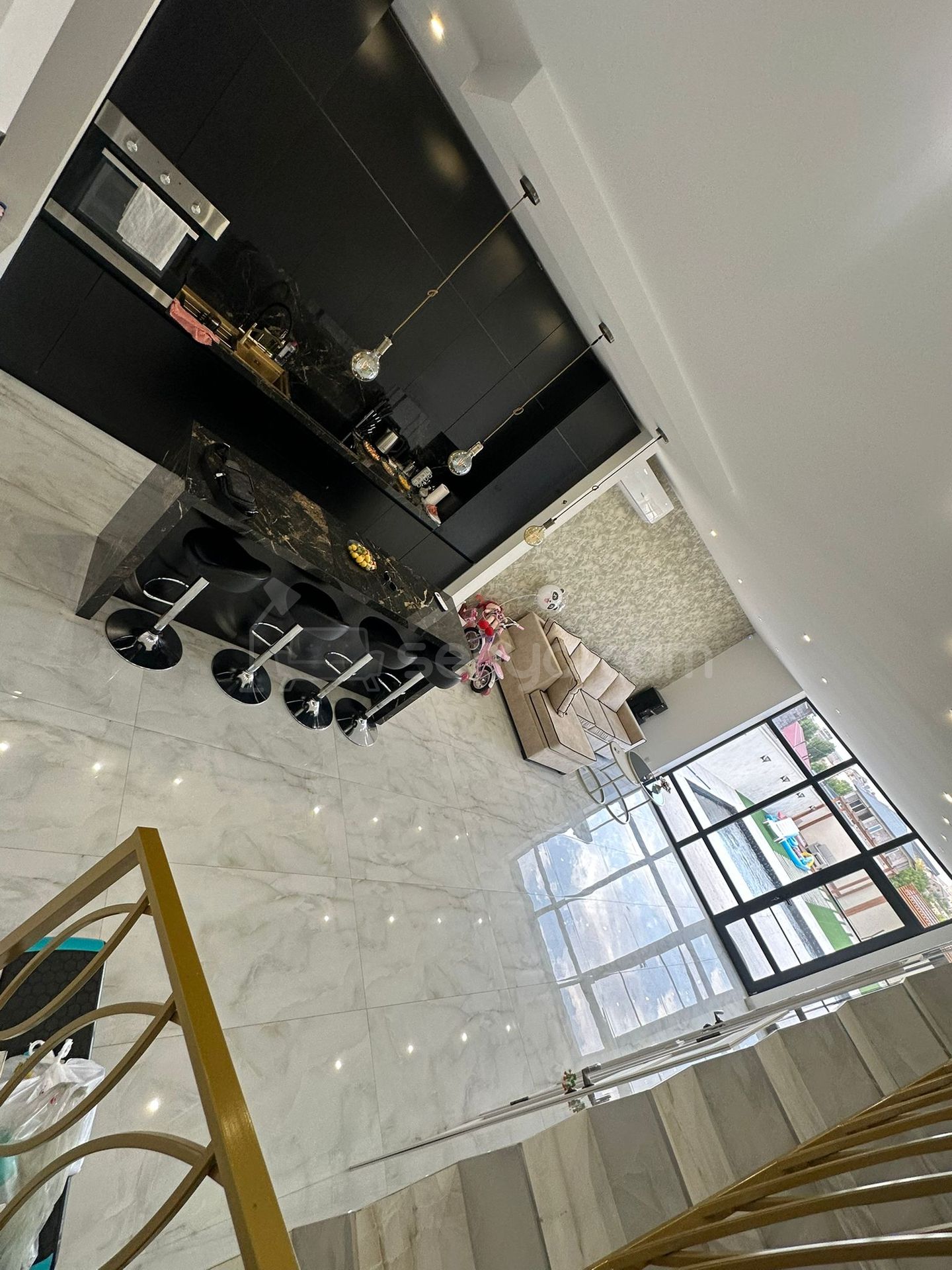 5 Սենյականոց Սեփական Տուն, 180քմ, Դիզայներական Վերանորոգված, Կահավորված, Ավտոտնակով