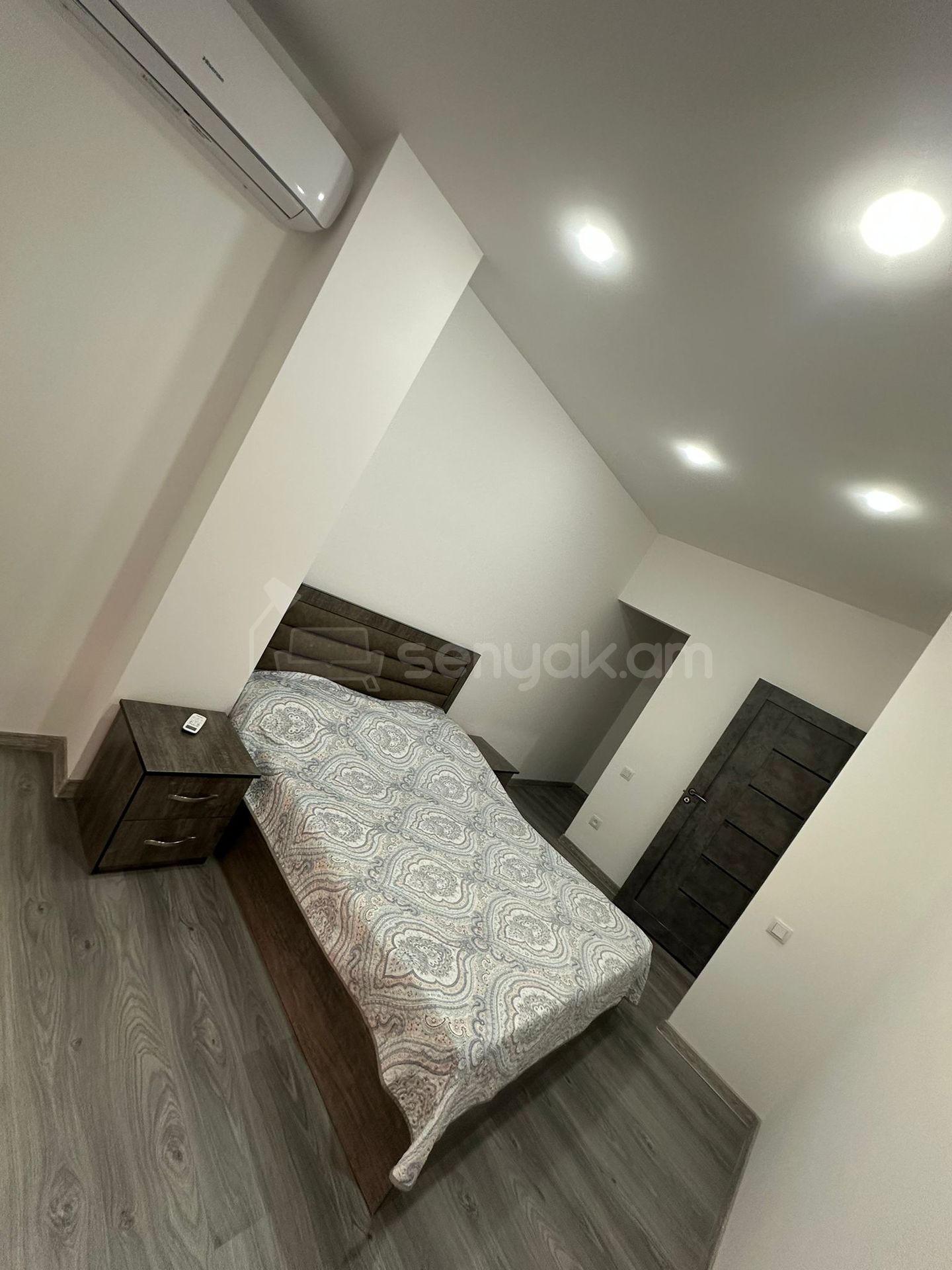 5 Սենյականոց Սեփական Տուն, 180քմ, Դիզայներական Վերանորոգված, Կահավորված, Ավտոտնակով