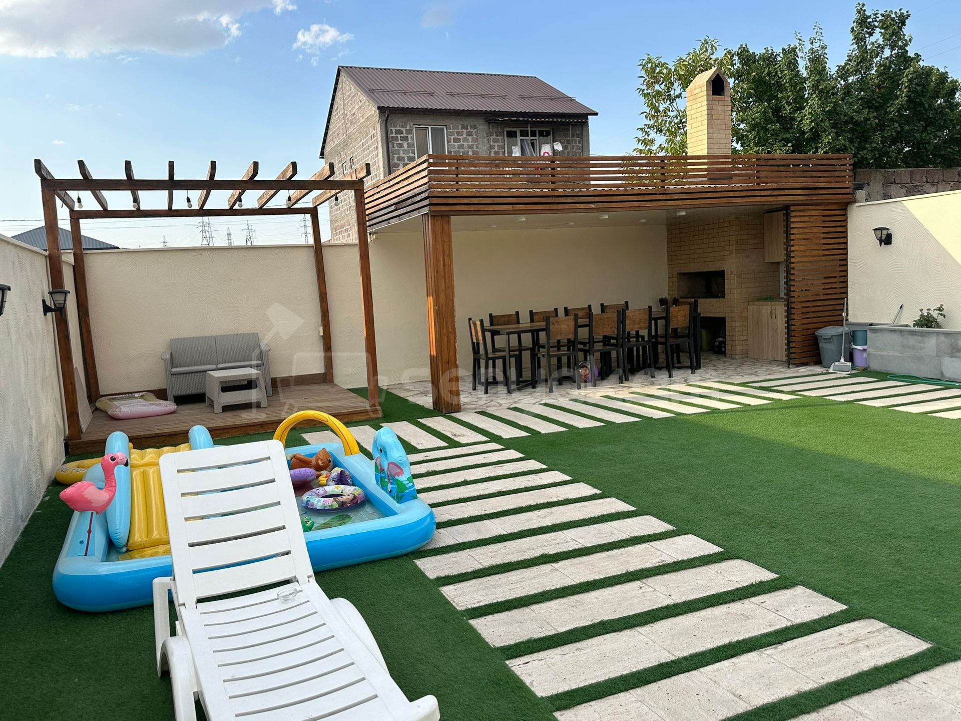 5 Սենյականոց Սեփական Տուն, 180քմ, Դիզայներական Վերանորոգված, Կահավորված, Ավտոտնակով