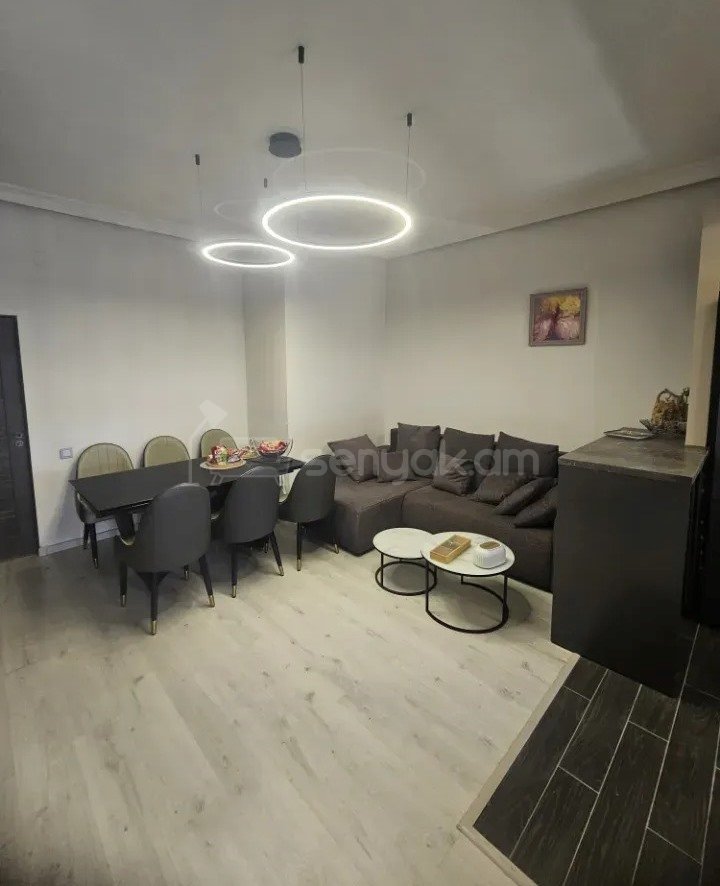 2 Սենյականոց Բնակարան Նորակառույցում, 55քմ, 8/14 հարկ, Կապիտալ Վերանորոգված