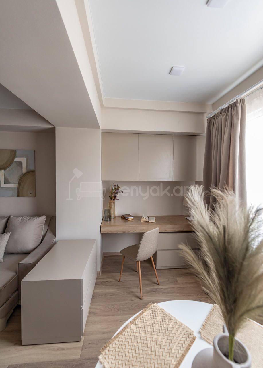 3 Սենյականոց Բնակարան, 51քմ, 15/16 հարկ, Կապիտալ Վերանորոգված