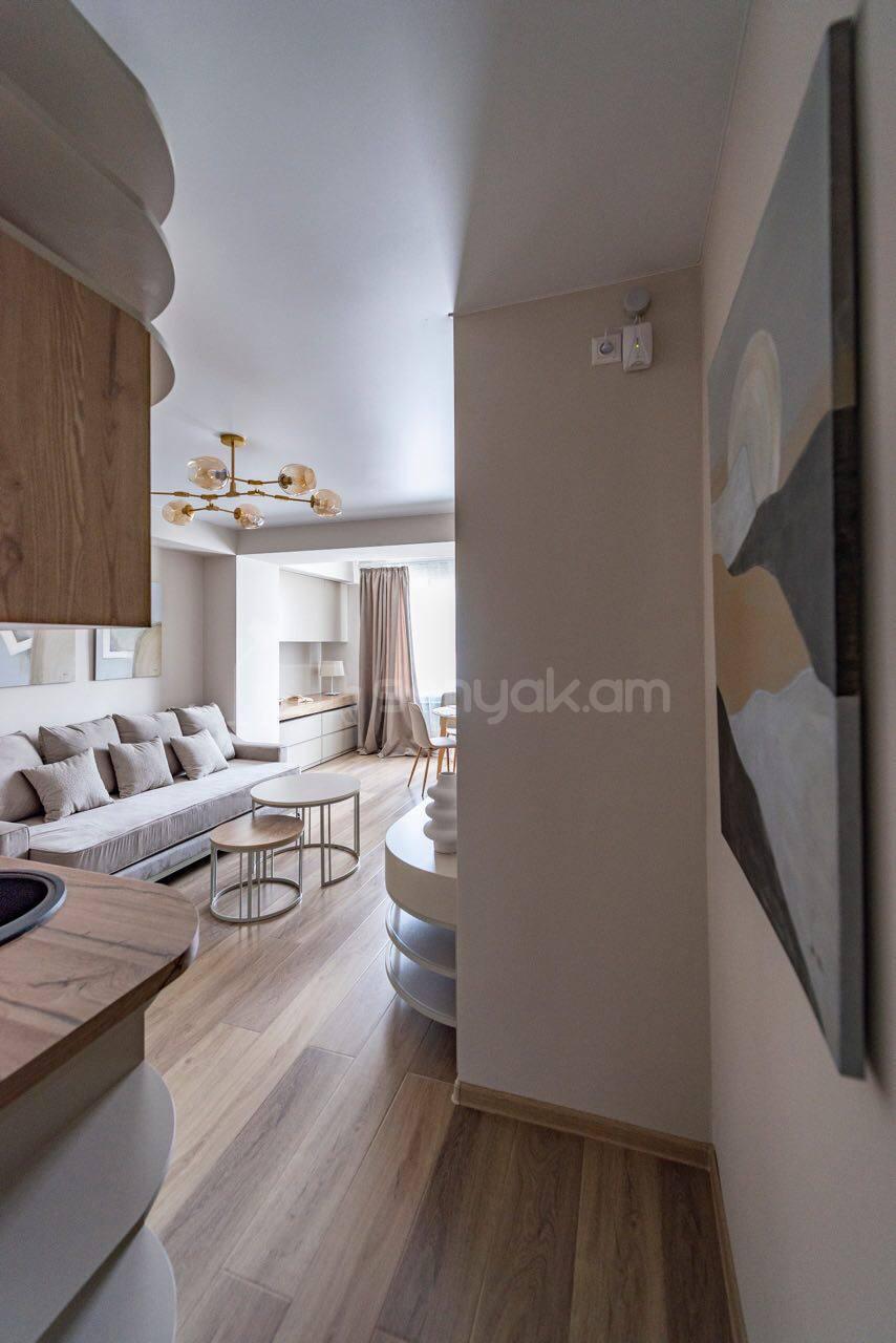 3 Սենյականոց Բնակարան, 51քմ, 15/16 հարկ, Կապիտալ Վերանորոգված