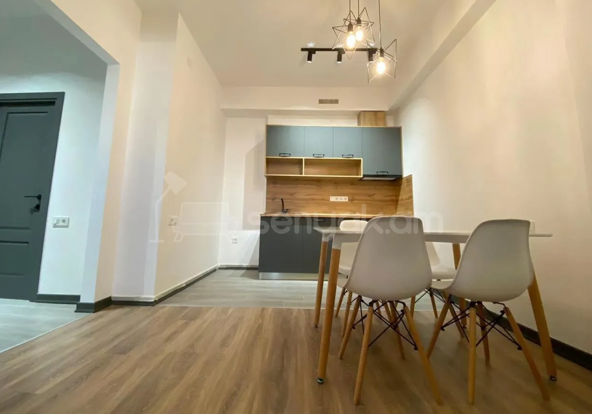 3 Սենյականոց Բնակարան, 65քմ, 6/16 հարկ, Դիզայներական Վերանորոգված, Կահավորված, Արևկող