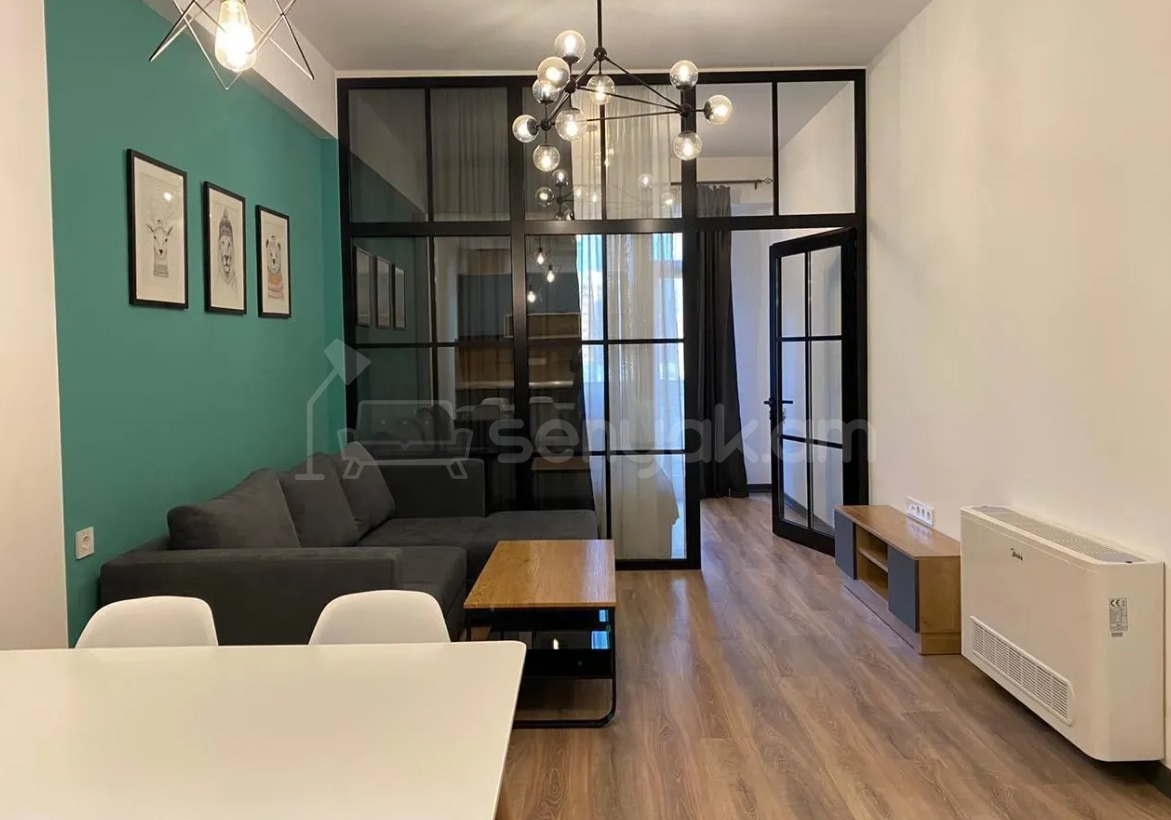 3 Սենյականոց Բնակարան, 65քմ, 6/16 հարկ, Դիզայներական Վերանորոգված, Կահավորված, Արևկող