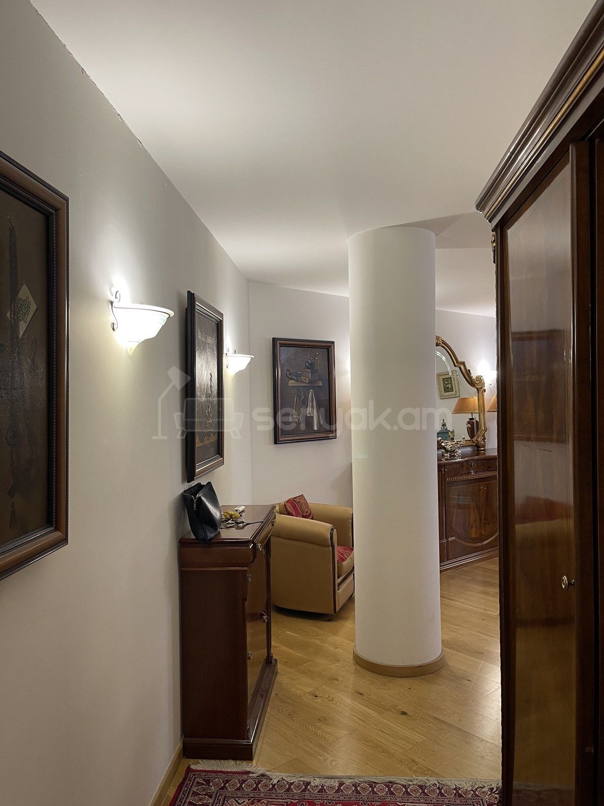 3 Սենյականոց Բնակարան Նորակառույցում, 108քմ, 2/4 հարկ, Կապիտալ Վերանորոգված