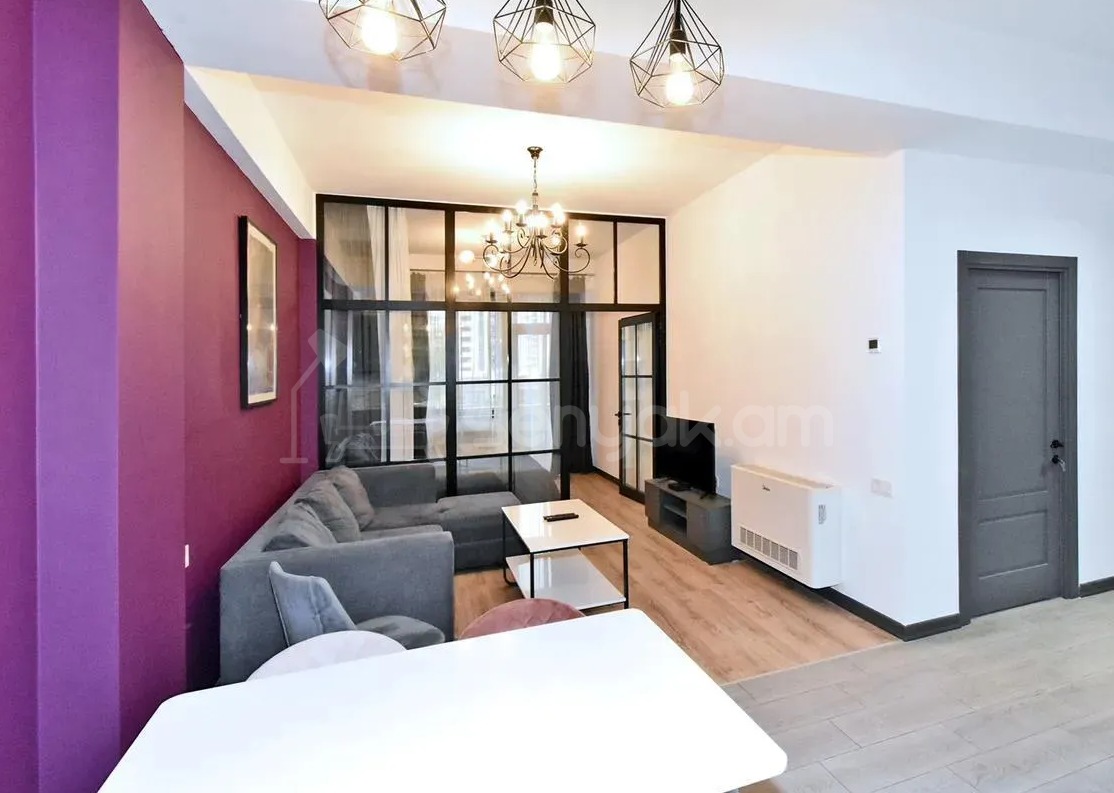 3 Սենյականոց Բնակարան, 65քմ, 6/16 հարկ, Դիզայներական Վերանորոգված, Կահավորված, Արևկող