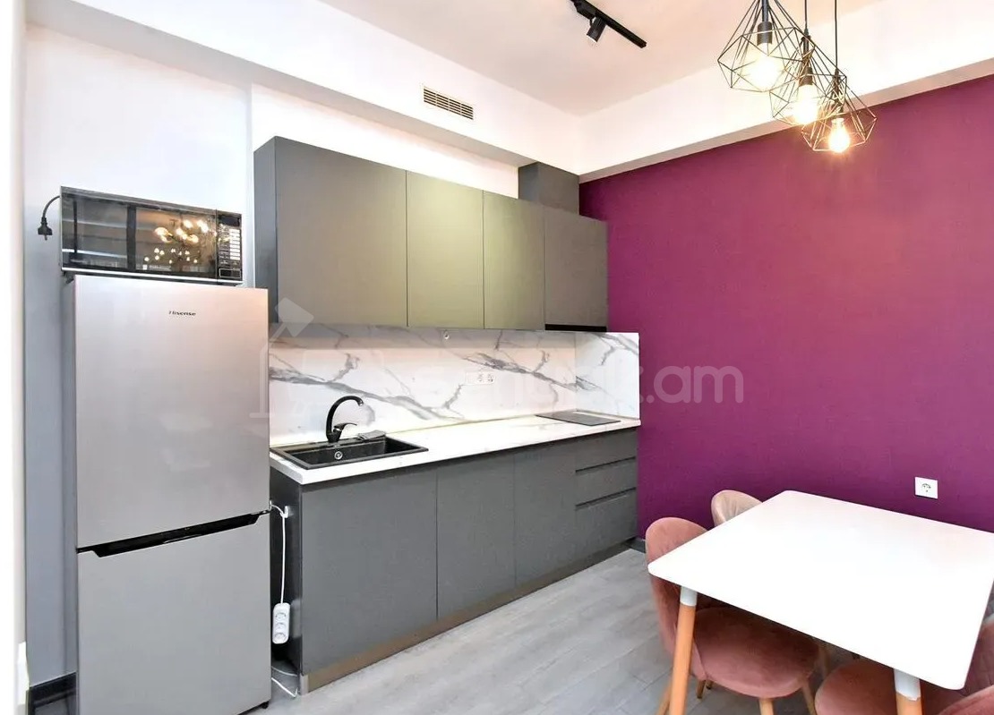 3 Սենյականոց Բնակարան, 65քմ, 6/16 հարկ, Դիզայներական Վերանորոգված, Կահավորված, Արևկող