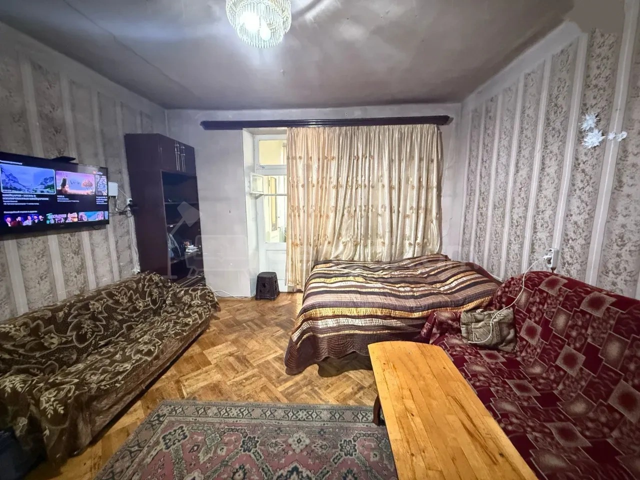 3 Սենյականոց Բնակարան Քարե Շենքում, 70քմ, 3/5 հարկ, Պետական Վիճակում