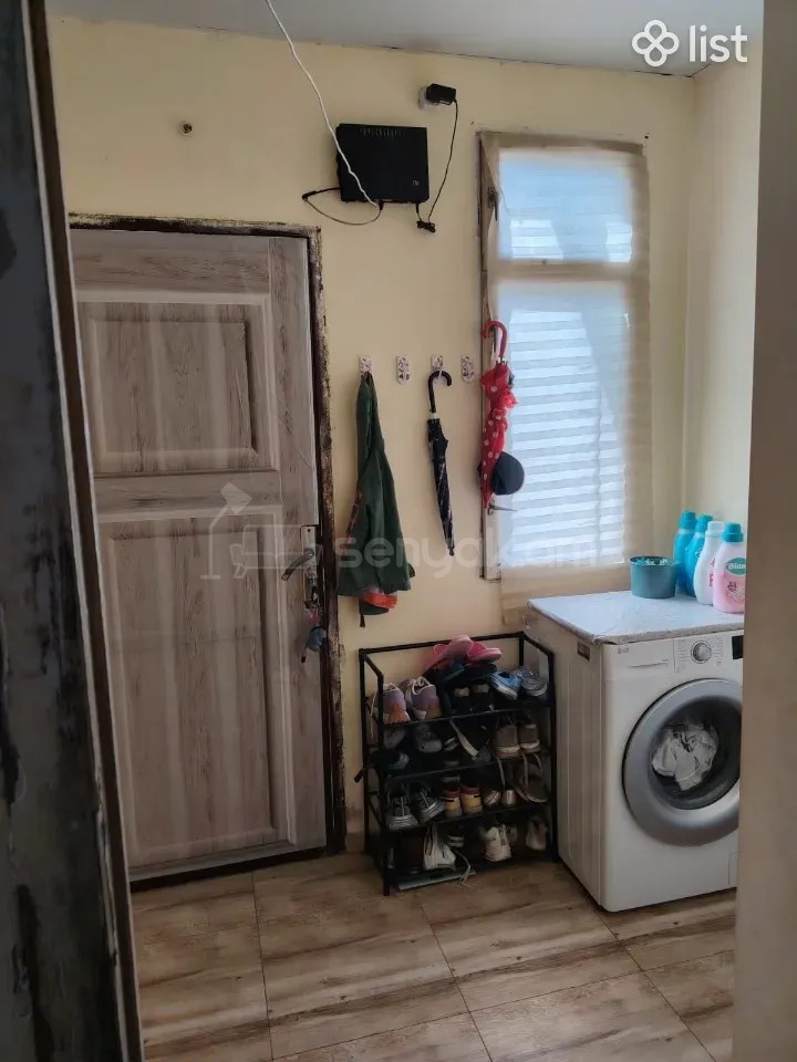 2 Սենյականոց Բնակարան Քարե Շենքում, 56քմ, 1/1 հարկ, Նորմալ Վիճակում, Կահավորված